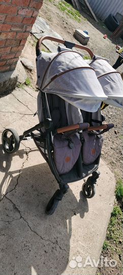 Коляска для двойни coletto