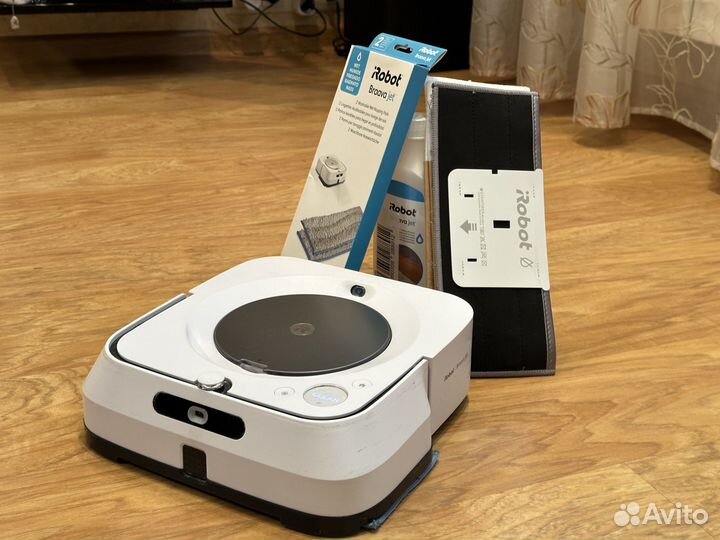 Моющий робот iRobot Braava Jet m6