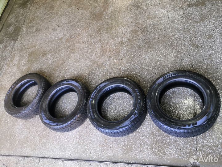 Bridgestone Blizzak DM-V1 225/65 R17