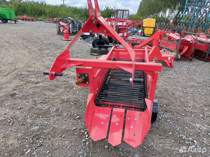 Копатель корнеплодов Кормилец 4-КТ, 2023