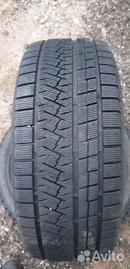 Triangle Snowlink TWT02 245/45 R20 103T