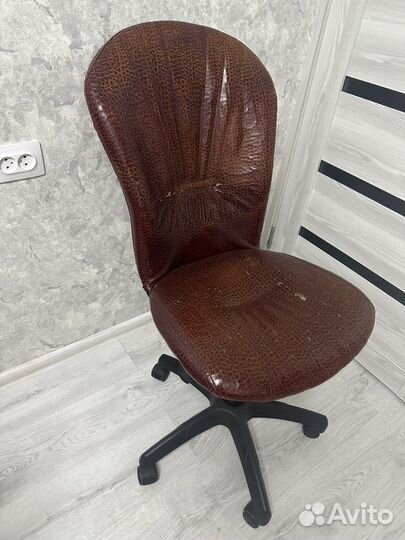 Компьютерное кресло