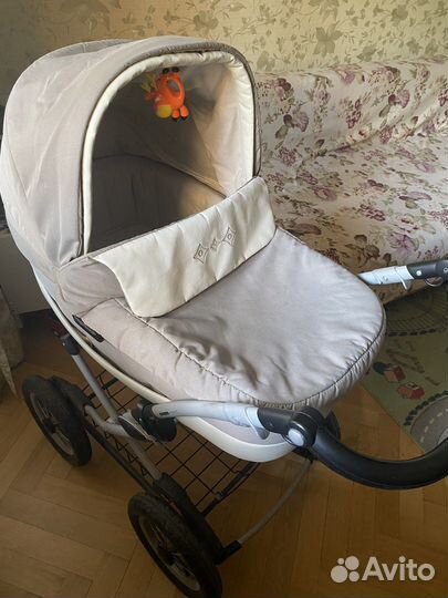 Прогулочная коляска peg perego