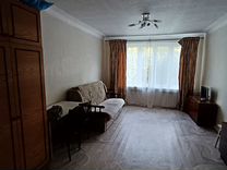 2-к. квартира, 49 м², 1/2 эт.