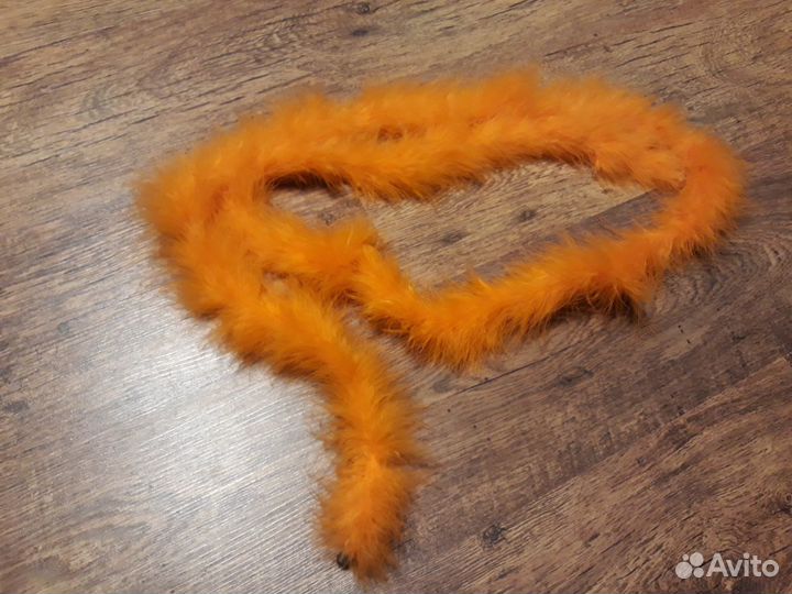 Тесьма из перьев