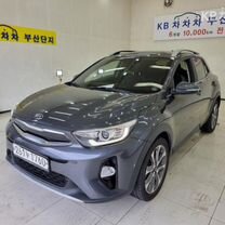 Kia Stonic 1.0 AMT, 2020, 58 372 км, с пробегом, цена 1 850 000 руб.