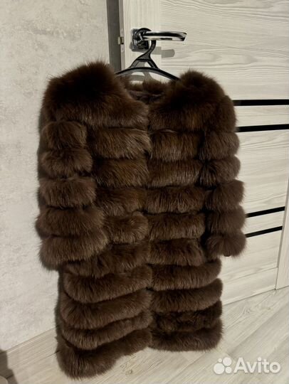 Продам песцовую шубу