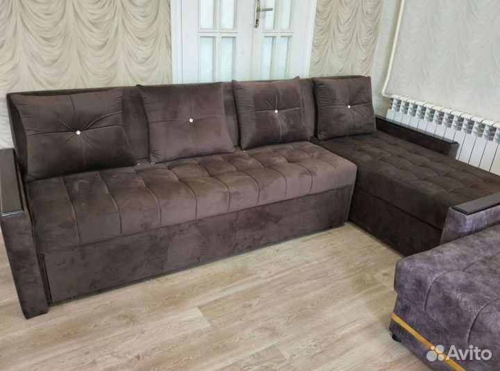 Угловые диваны в наличии не б/у