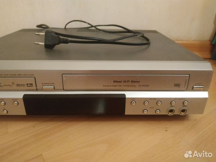 Samsung SV-DVD2E DVD & VHS Hi-Fi Stereo
