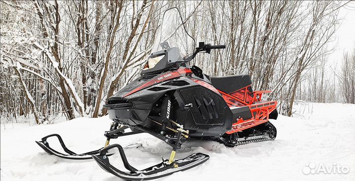 Снегоход irbis tungus 500L 23/24 красно-черный