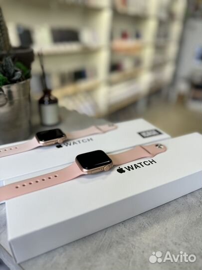 Apple Watch SE 40mm. Rose. Идеал. С Комплектом