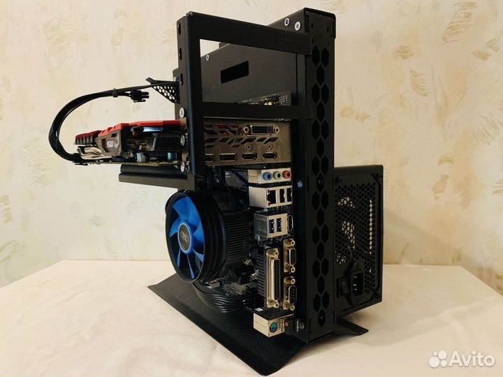Игровой пк в открытом корпусе