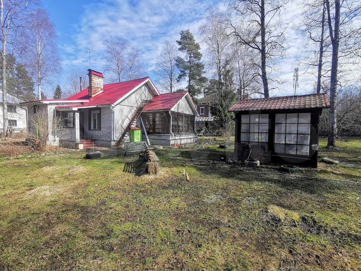 Дом 65 м² на участке 15 сот.