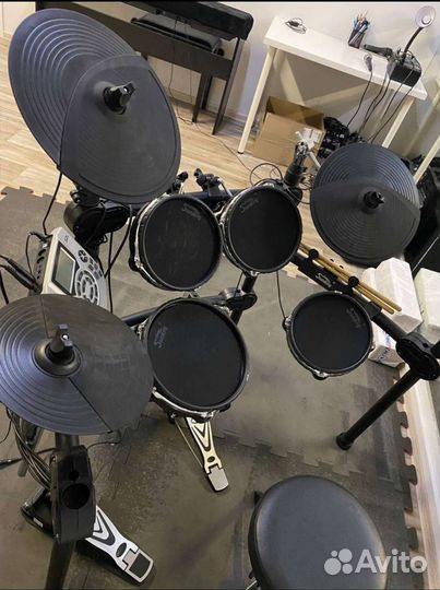 Сдам танцевальный зал 55 кв. м. и муз. кабинеты