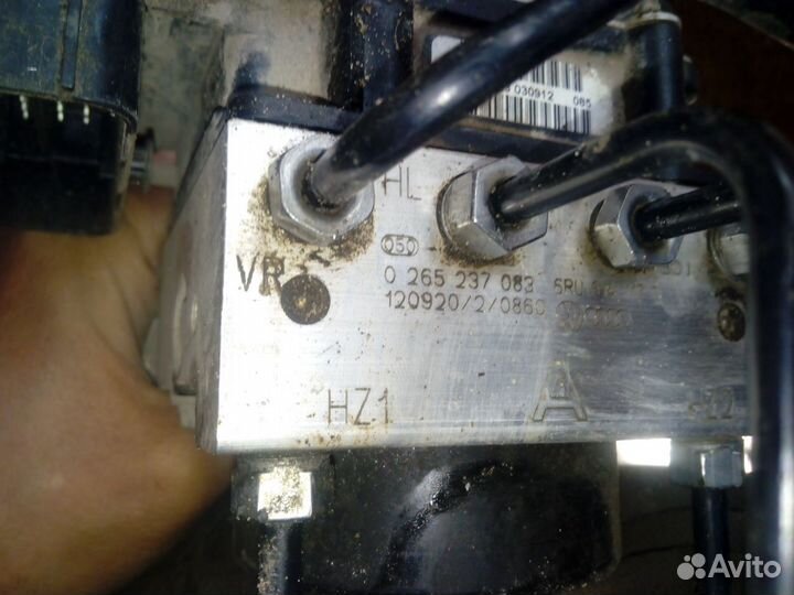 Блок ABS (насос) Фольксваген Поло VW Polo