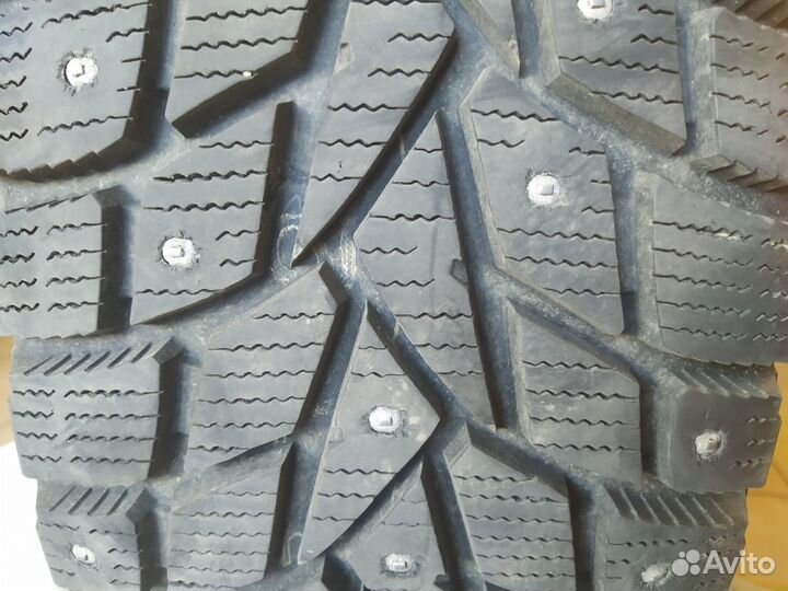 Dunlop SP Winter Ice 02 225/65 R17 106T