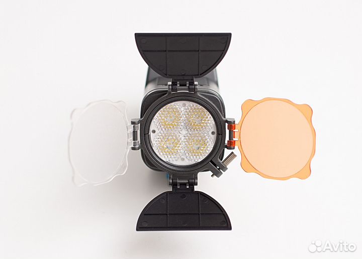 Светодиодный видеосвет Flama FL-LED5005 для фото и