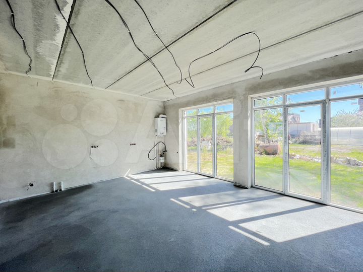 Таунхаус 140 м² на участке 2 сот.