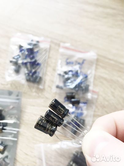 Конденсаторы Elna Silmic II / Cerafine