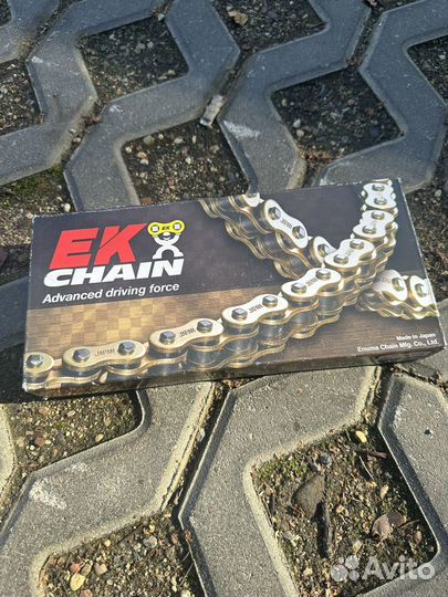 Цепь и звезды для мотоцикла