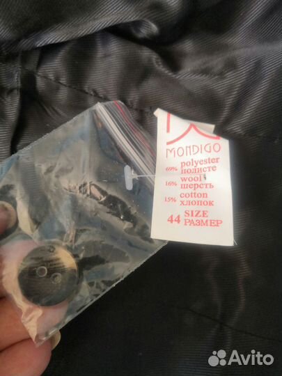 Твидовый жилет женский