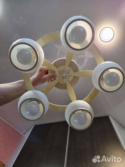 Люстра потолочная бу