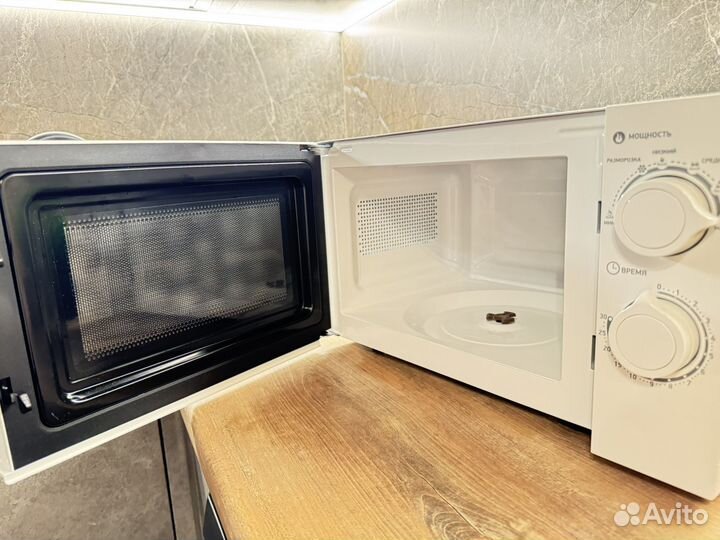 Микроволновая печь bbk микроволновка белая