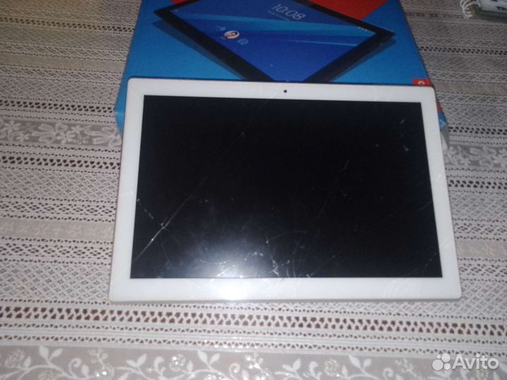 Планшет Lenovo tab 4 10