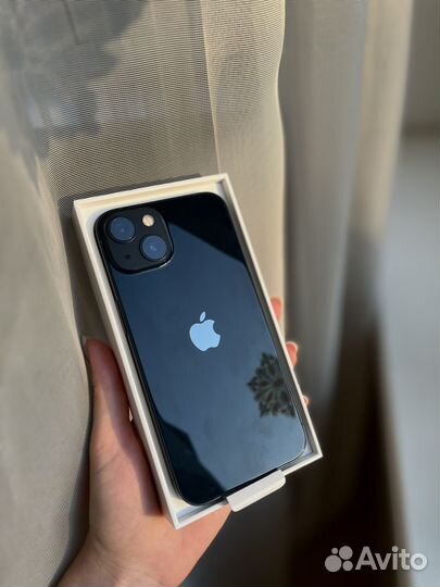 Продам iPhone 13 128