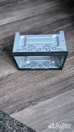 Крепление для магнитолы WAG