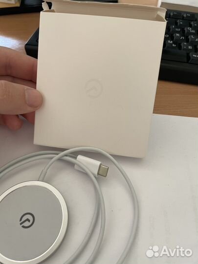 Беспроводная зарядка для iPhone