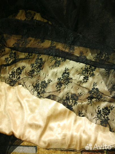 Платье вечернее