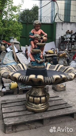 Фонтан садовый