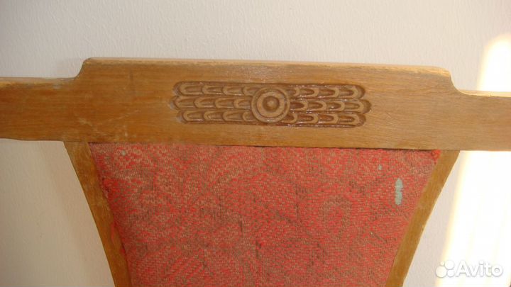 Старинный стул с резьбой Прованс стиль