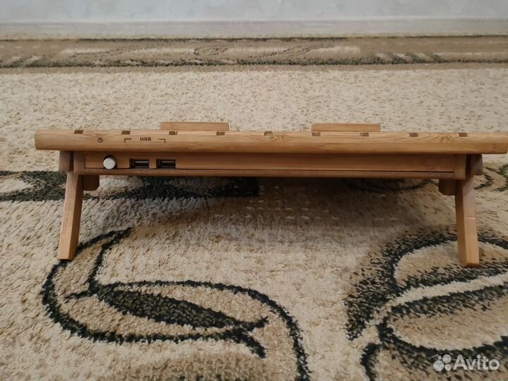 Охлаждающая подставка для ноутбука