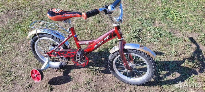Детский велосипед на 3 года