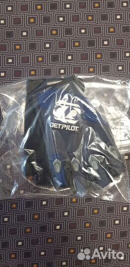 Перчатки jetpilot