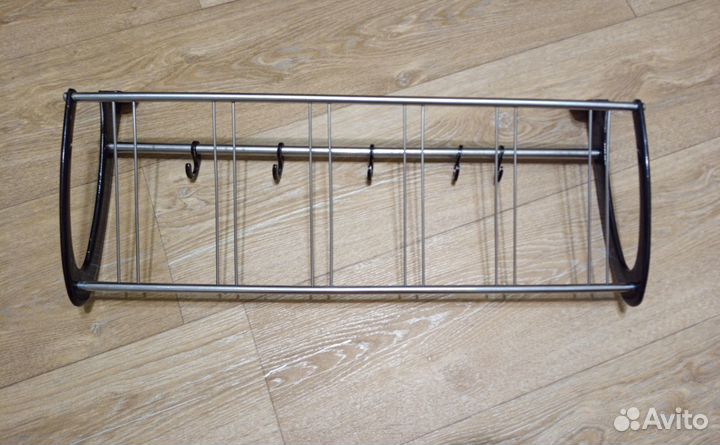 Вешалка металлическая в прихожую