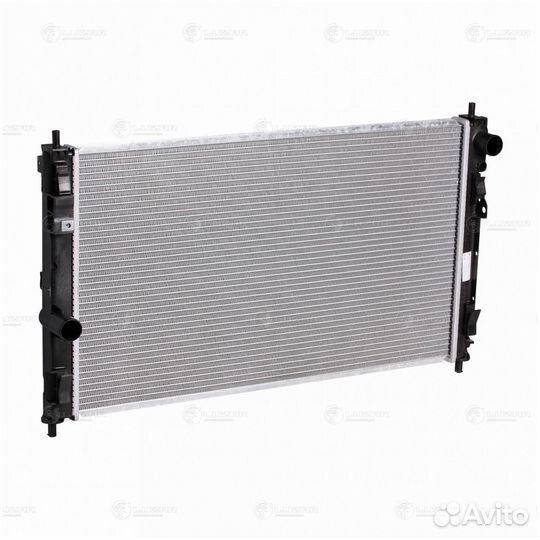 Радиатор охлаждения Dodge Caliber