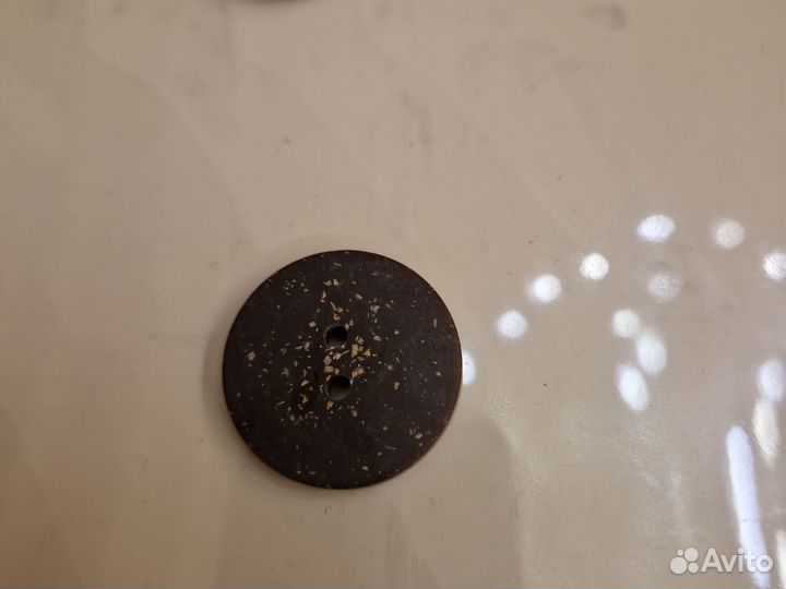 Пуговицы из бамбука, диам.3см, 37шт