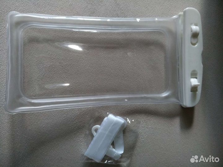 Водонепроницаемый чехол