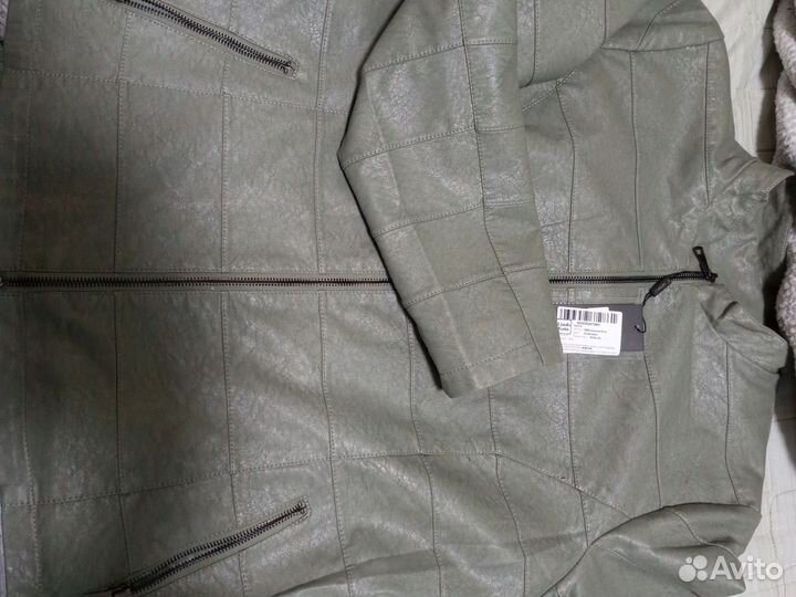Куртка женская 58 размер