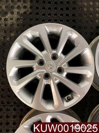 Диски R15 Hyundai Б/у оригинал