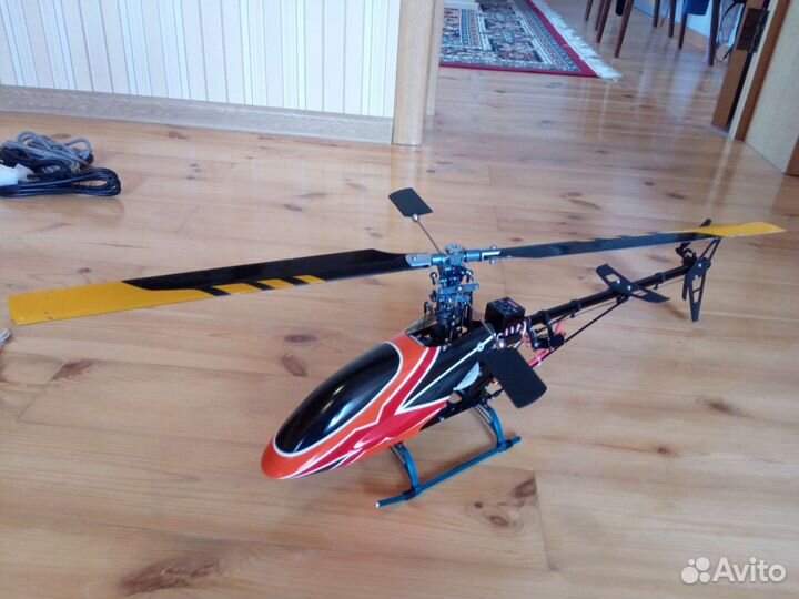 Радиоуправляемый вертолет trex 450