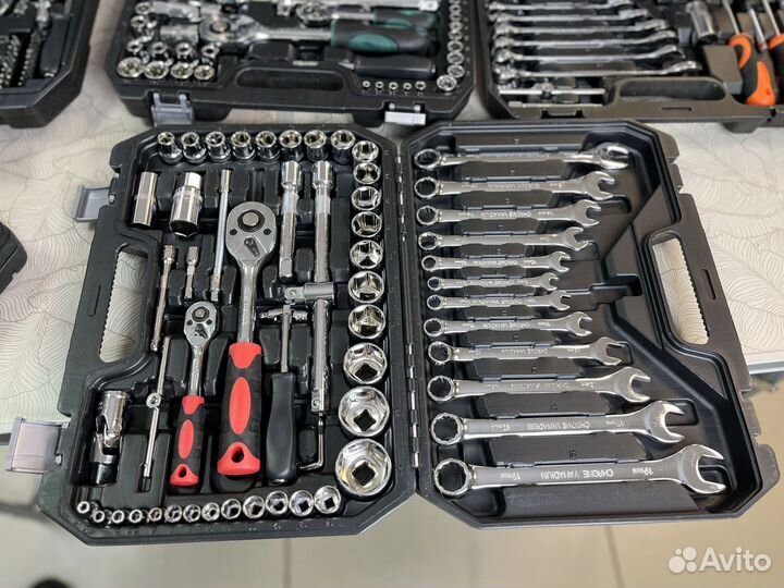 Набор инструментов 61 предмет