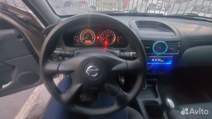 Nissan Almera 1.5 МТ, 2004, 180 971 км