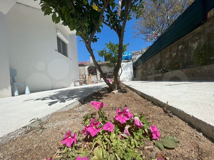 Дом 162 м² на участке 378 м² (Черногория)