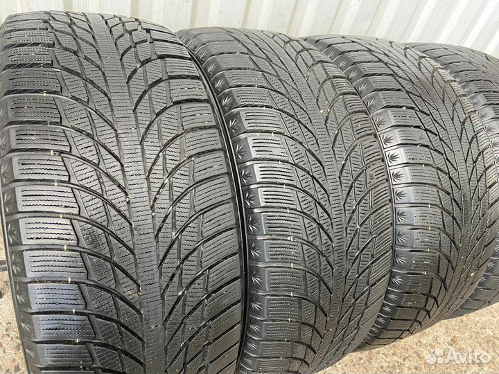 Kumho WinterCraft Ice Wi51 235/45 R18