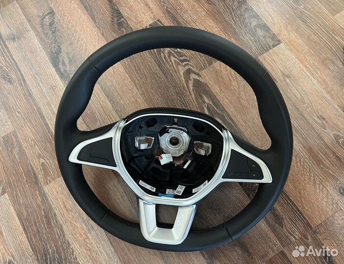 Руль Renault Arkana Duster 2 с подогревом