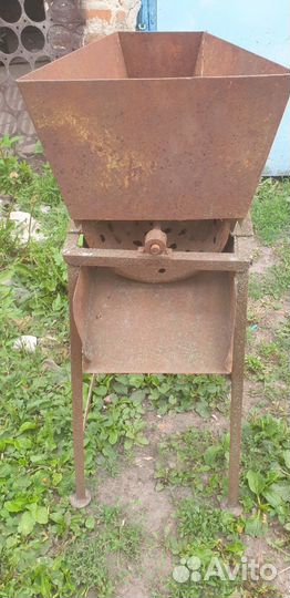 Корморезка ручная